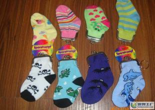 襪子零錢包的創(chuàng)新與市場價值——以義烏恒旭箱包供應為例